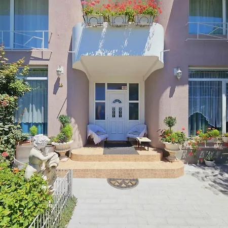 Casa Ana Guest house